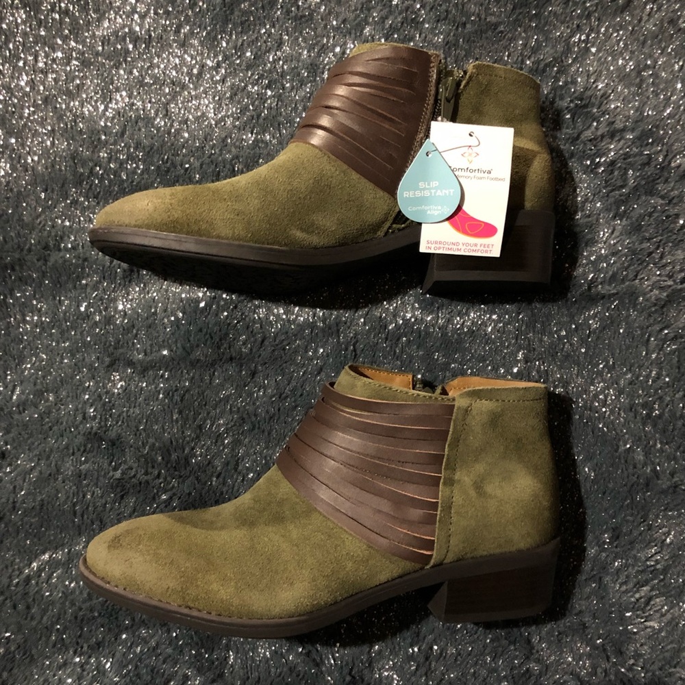 Comfortiva Corliss Booties - Picture 3 of 8